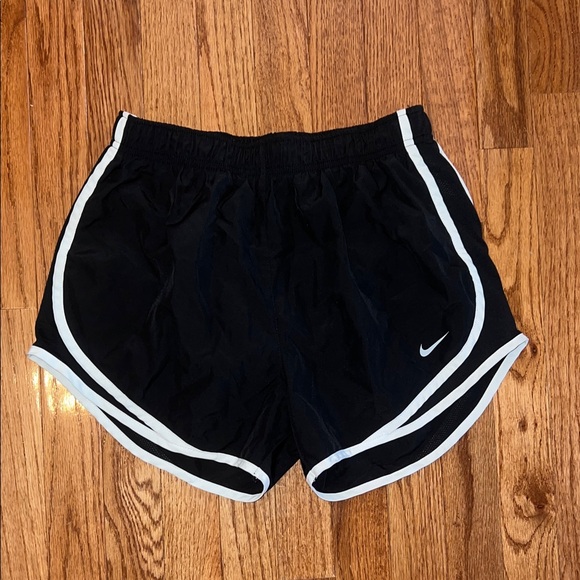 Set of 2 Nike Red, Black & White Tempo Dri Fit Athletic Shorts Women’s Medium - Picture 2 of 11